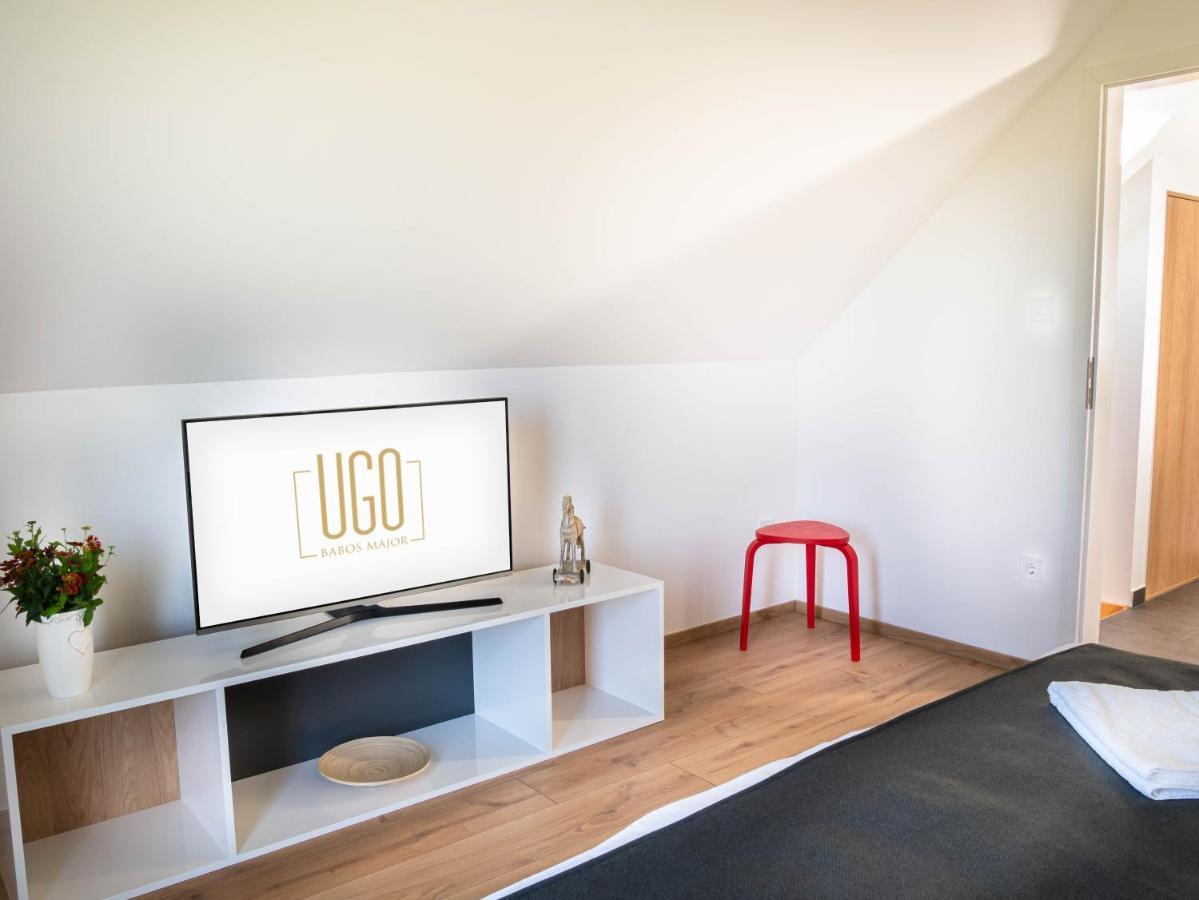 Ugo Apartman Halászi Esterno foto