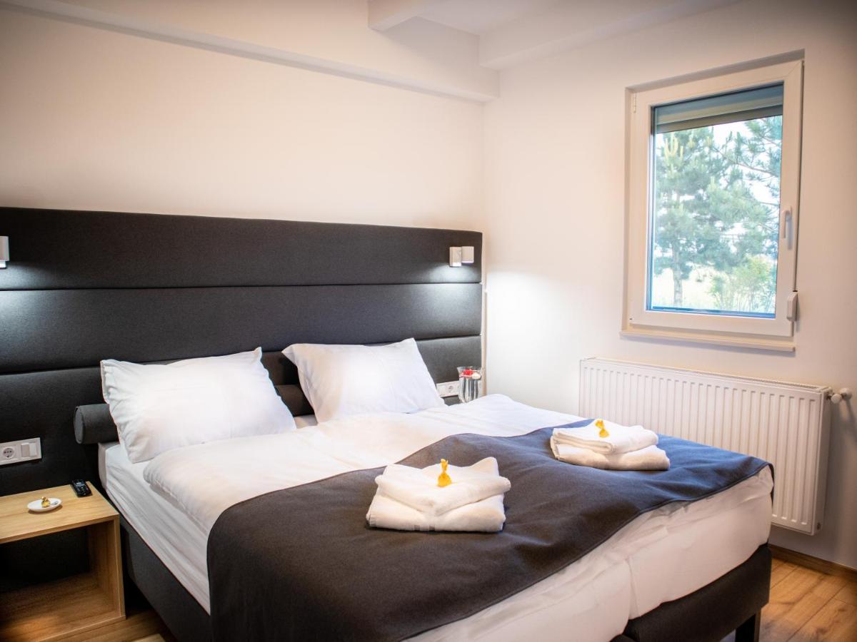 Ugo Apartman Halászi Esterno foto