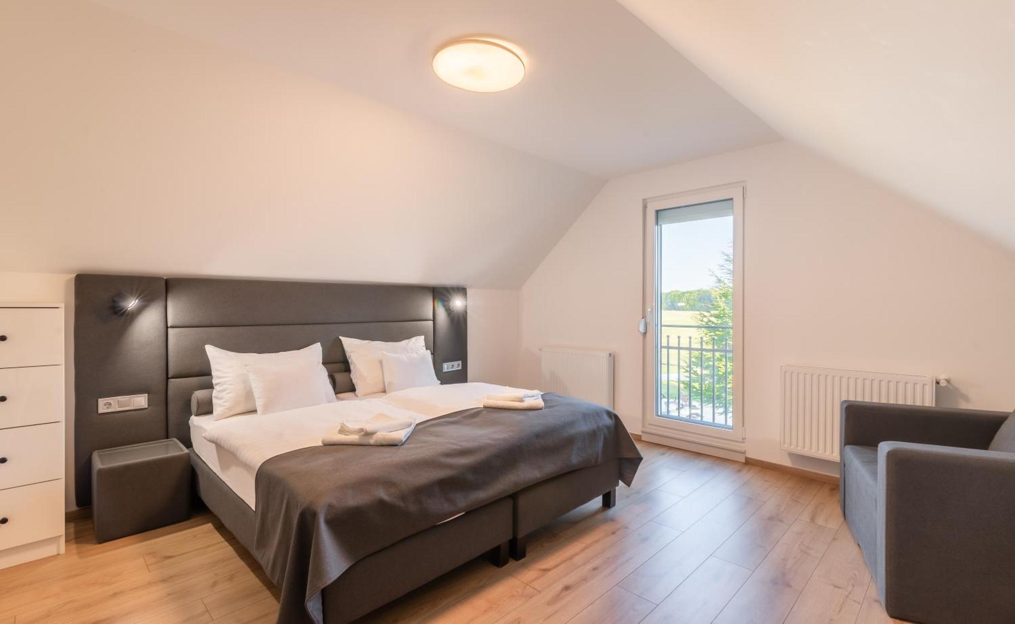 Ugo Apartman Halászi Esterno foto